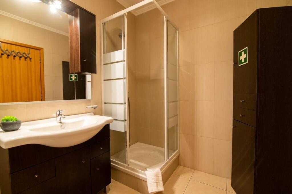 דירות Ponta Delgada Casa Da Raquel מראה חיצוני תמונה