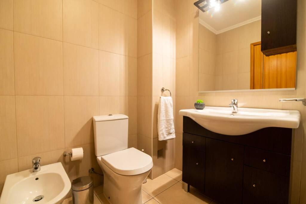 דירות Ponta Delgada Casa Da Raquel מראה חיצוני תמונה